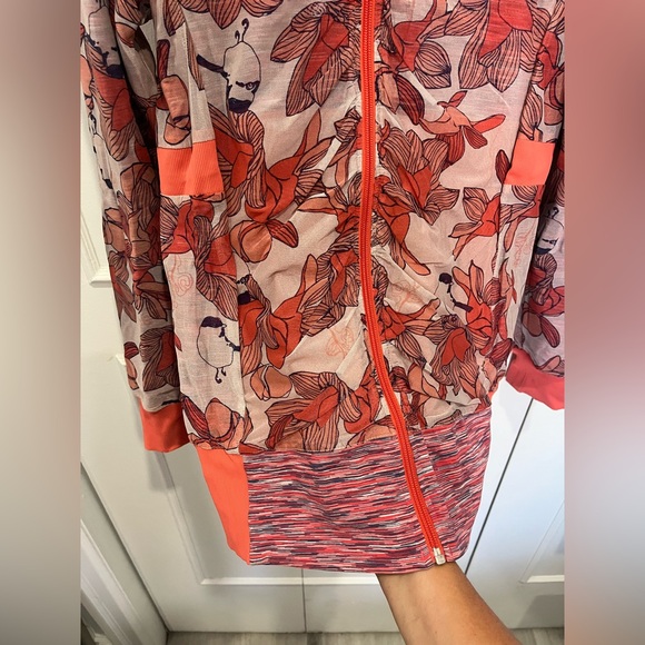 VTG RARE Lululemon Reversible Raja Jacket - Picture 5 of 12